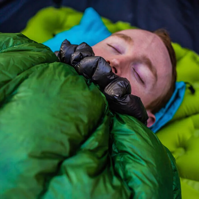 Enlightened Equipment Revelation Quilt 0°F / -17°C with draft collar - Image 14