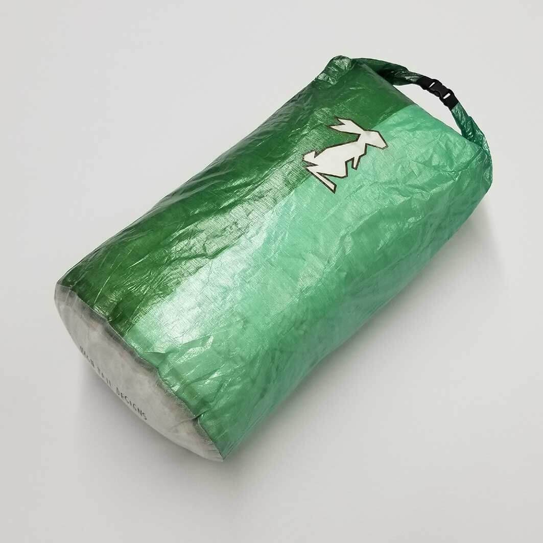 HIGH TAIL DESIGNS Medium Ultralight Roll-Top Stuff Sack - Image 14