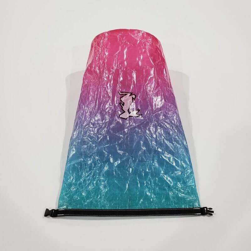 HIGH TAIL DESIGNS Medium Ultralight Roll-Top Stuff Sack - Image 39