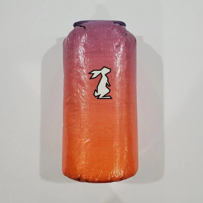 HIGH TAIL DESIGNS Medium Ultralight Roll-Top Stuff Sack - Image 54