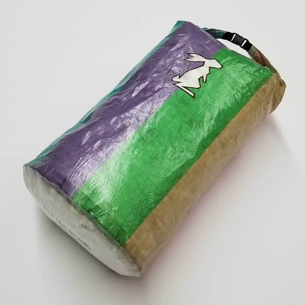 HIGH TAIL DESIGNS Medium Ultralight Roll-Top Stuff Sack - Image 7