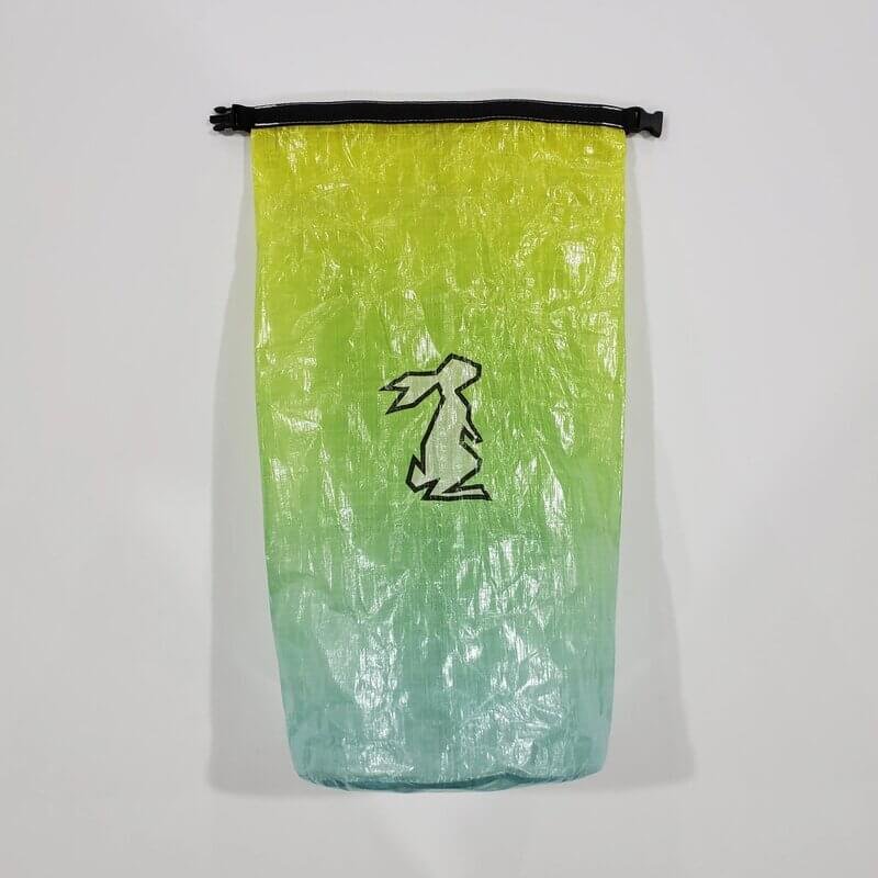 HIGH TAIL DESIGNS Small Ultralight Roll-Top Stuff Sack - Image 27