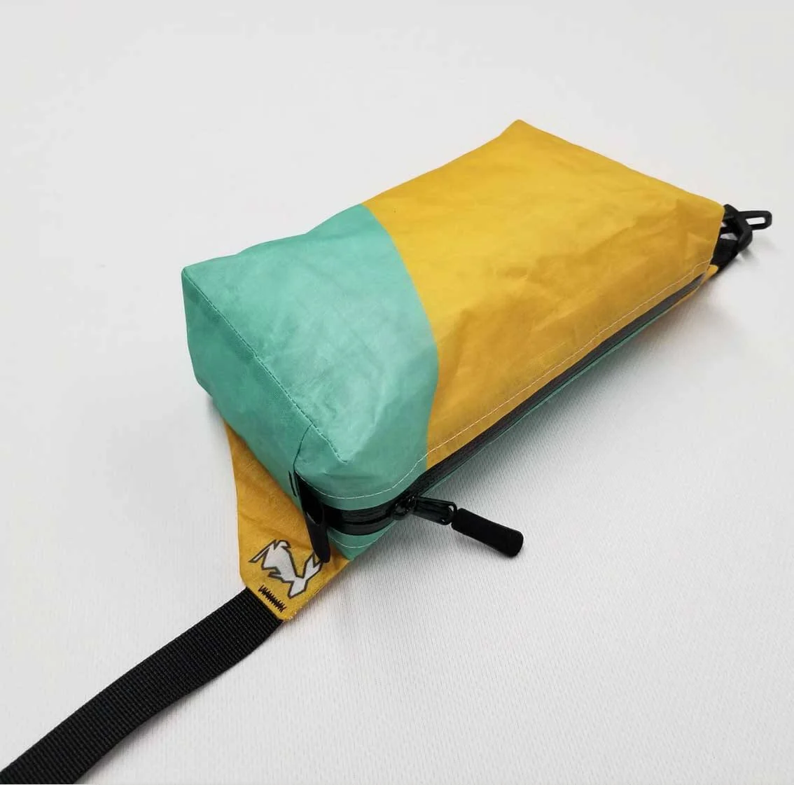 HIGH TAIL DESIGNS Ultralight Fanny Pack Canary Seafoam - Image 4