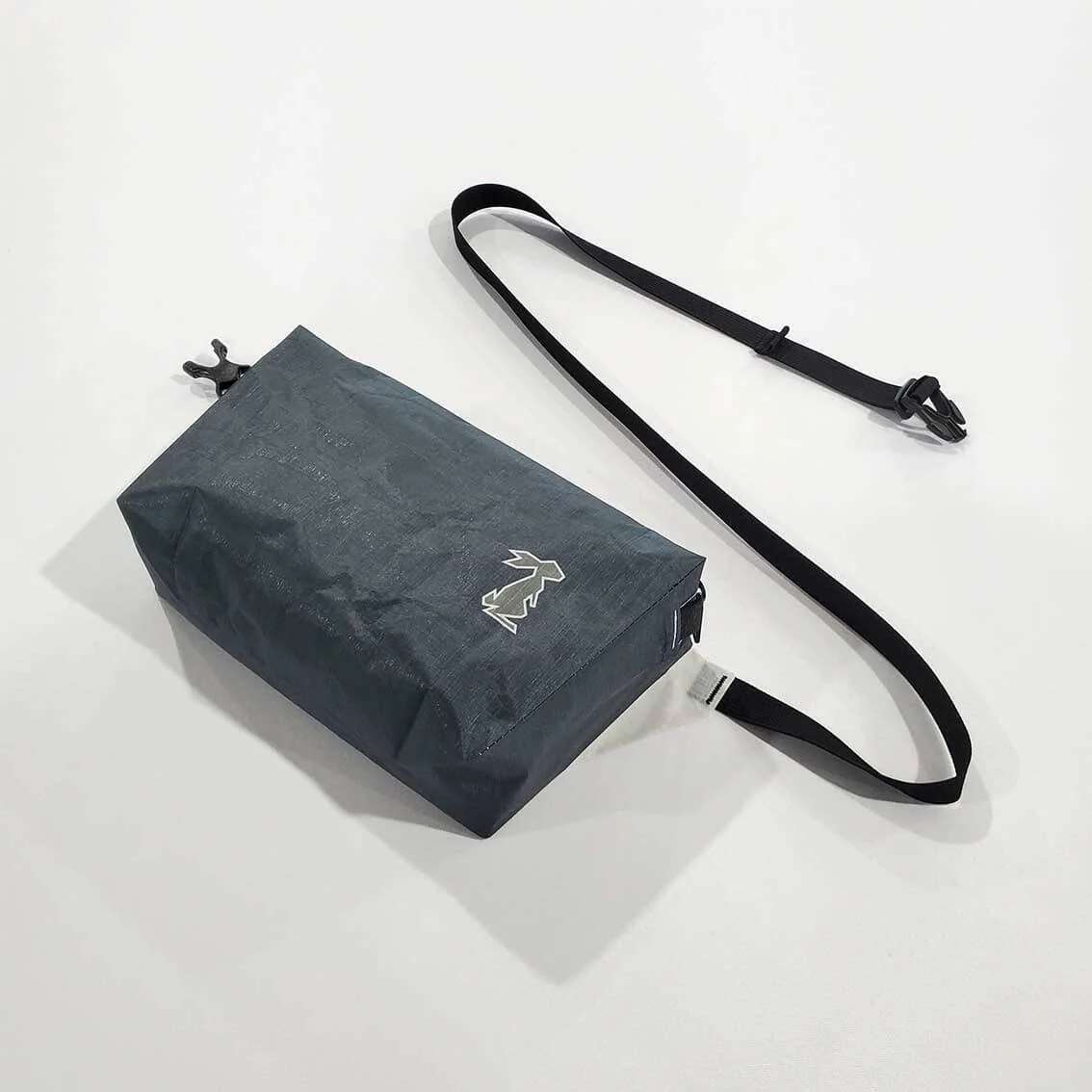 HIGH TAIL DESIGNS Ultralight Fanny Pack v1.5 Dark Pewter - Image 3