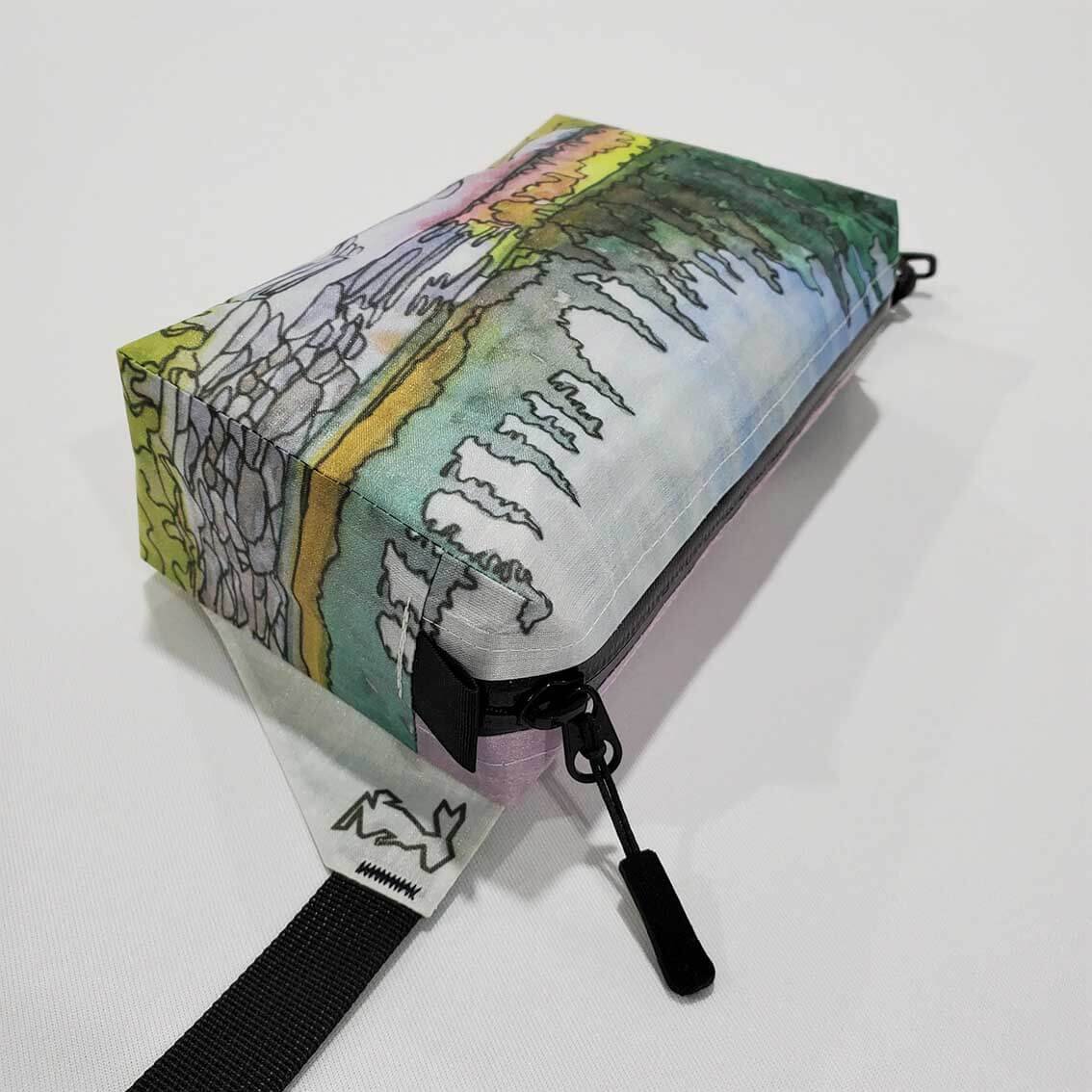 HIGH TAIL DESIGNS Ultralight Fanny Pack Watercolor Boulder Canyon - Image 3