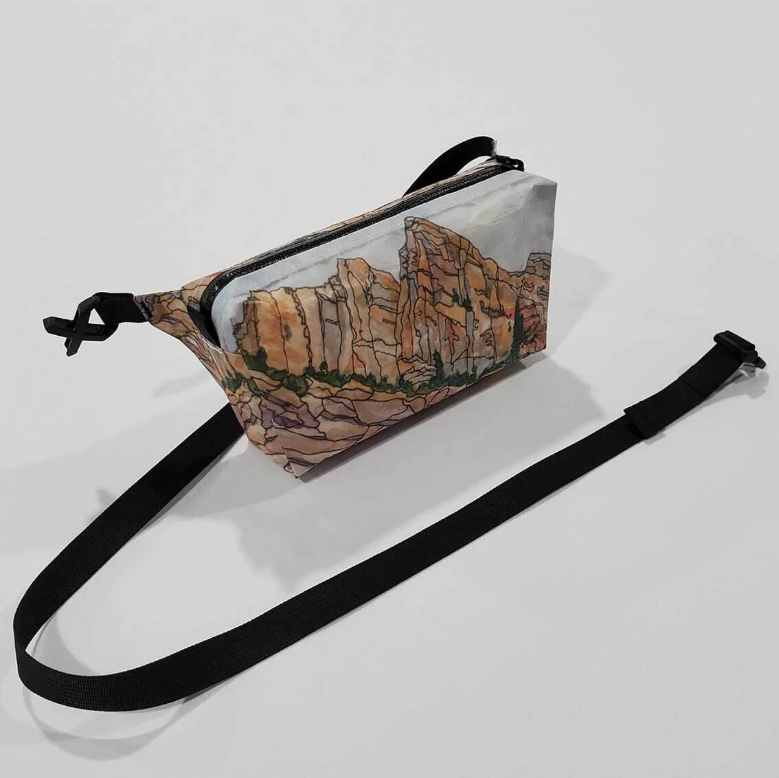 HIGH TAIL DESIGNS Ultralight Fanny Pack Watercolor Eldorado Canyon - Image 4