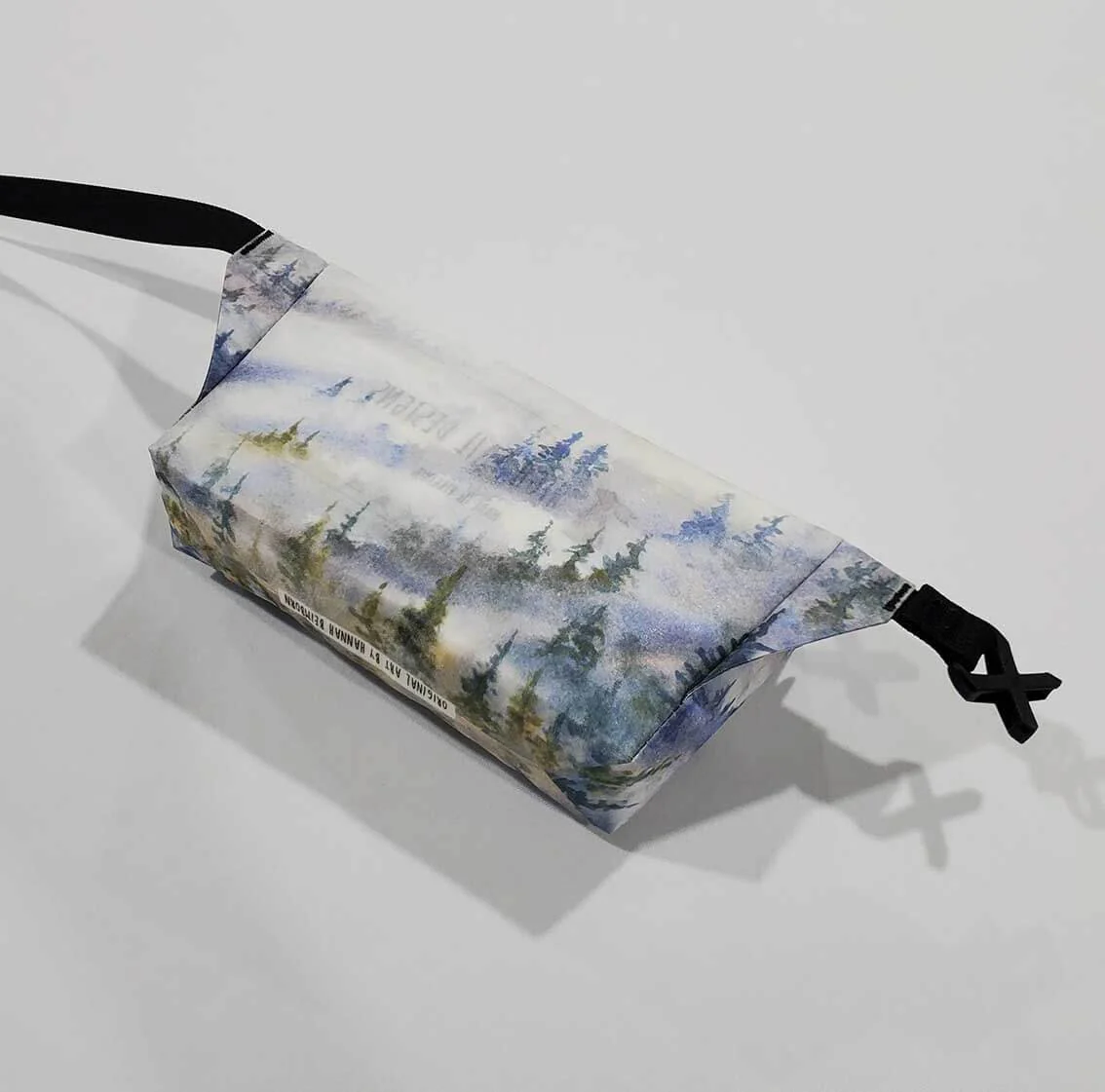 HIGH TAIL DESIGNS Ultralight Fanny Pack Watercolor Foggy Forest - Image 6