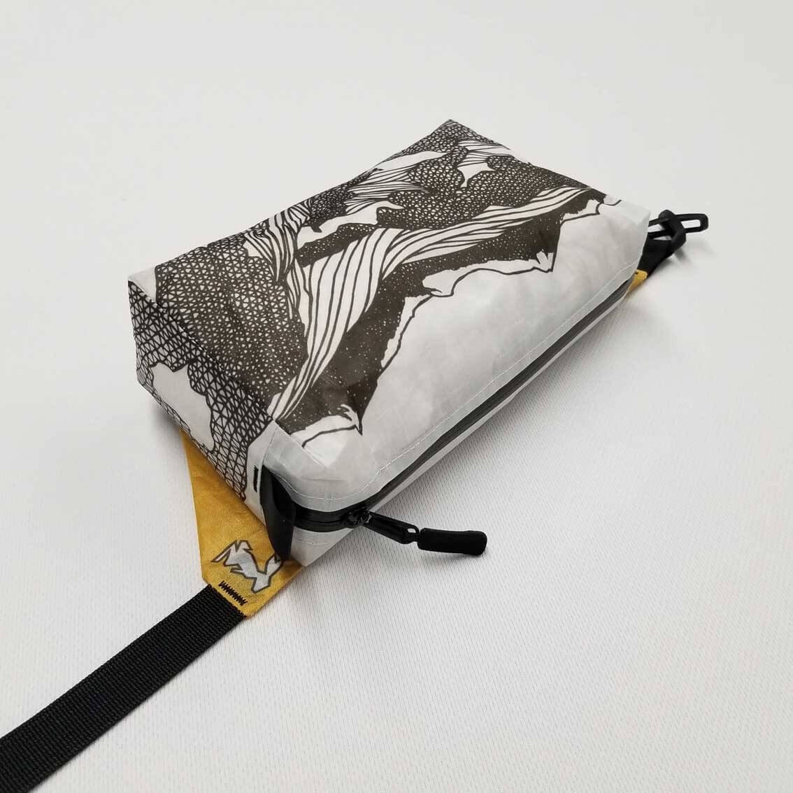 HIGH TAIL DESIGNS Ultralight Fanny Pack Low Poly - Image 4