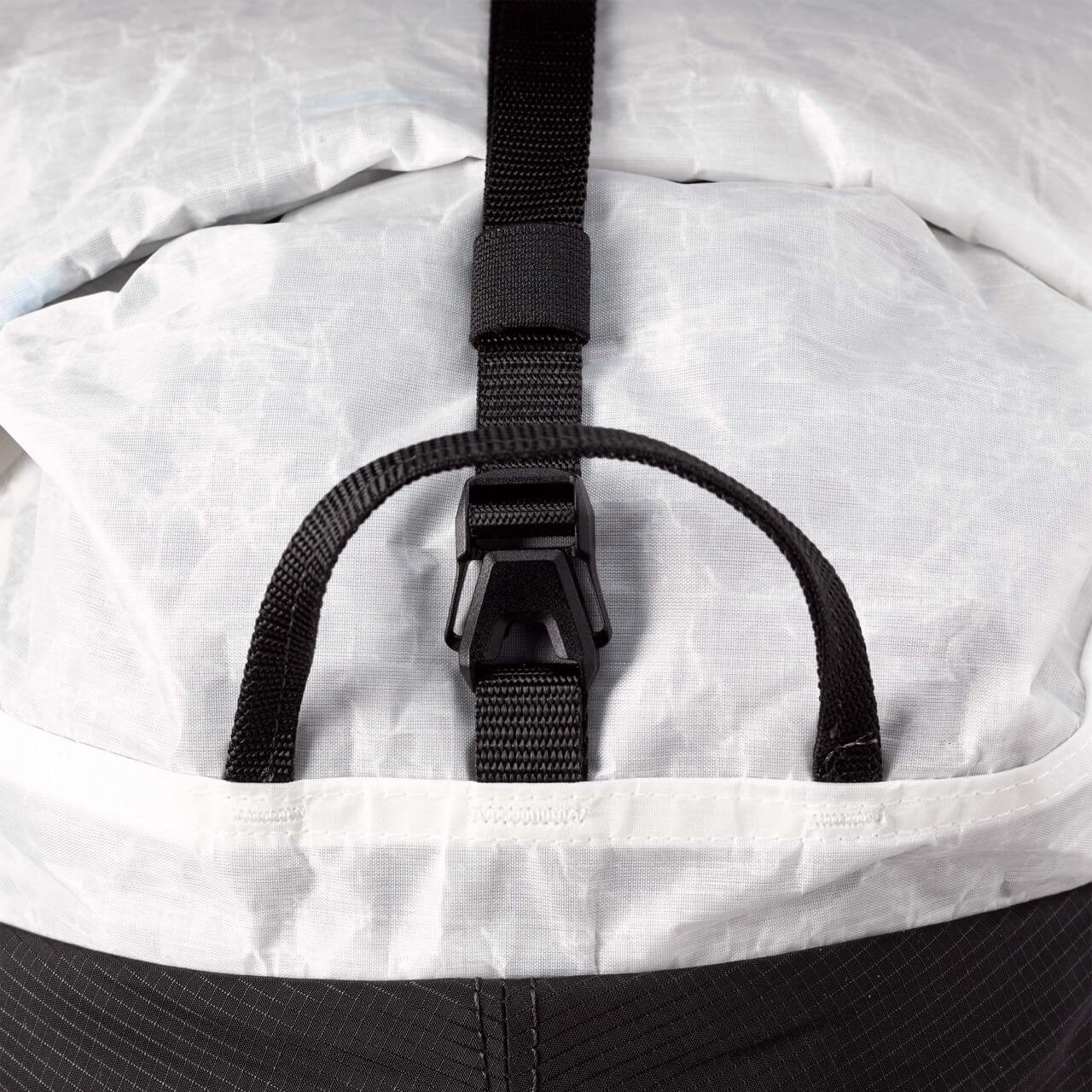 Hyperlite Mountain Gear Aero 28 - Image 12