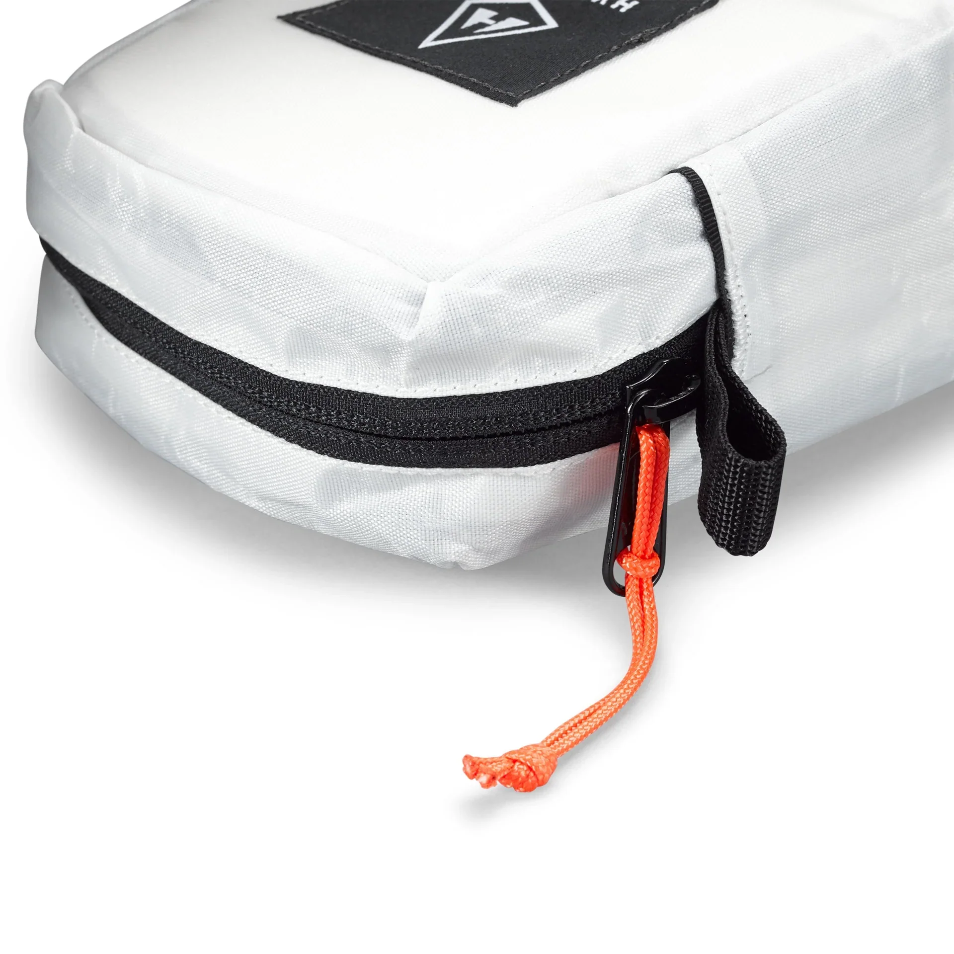 Hyperlite Mountain Gear Prism Crampon Bag - Image 3