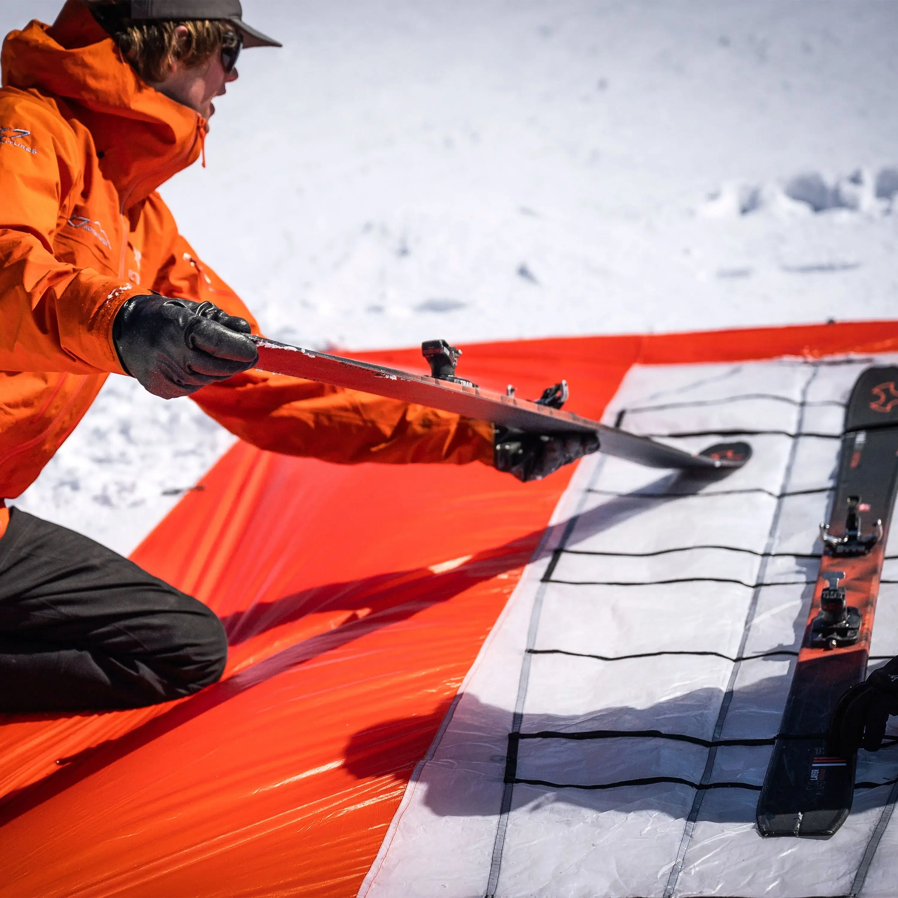 Hyperlite Mountain Gear Ski Rescue Tarp - Image 9