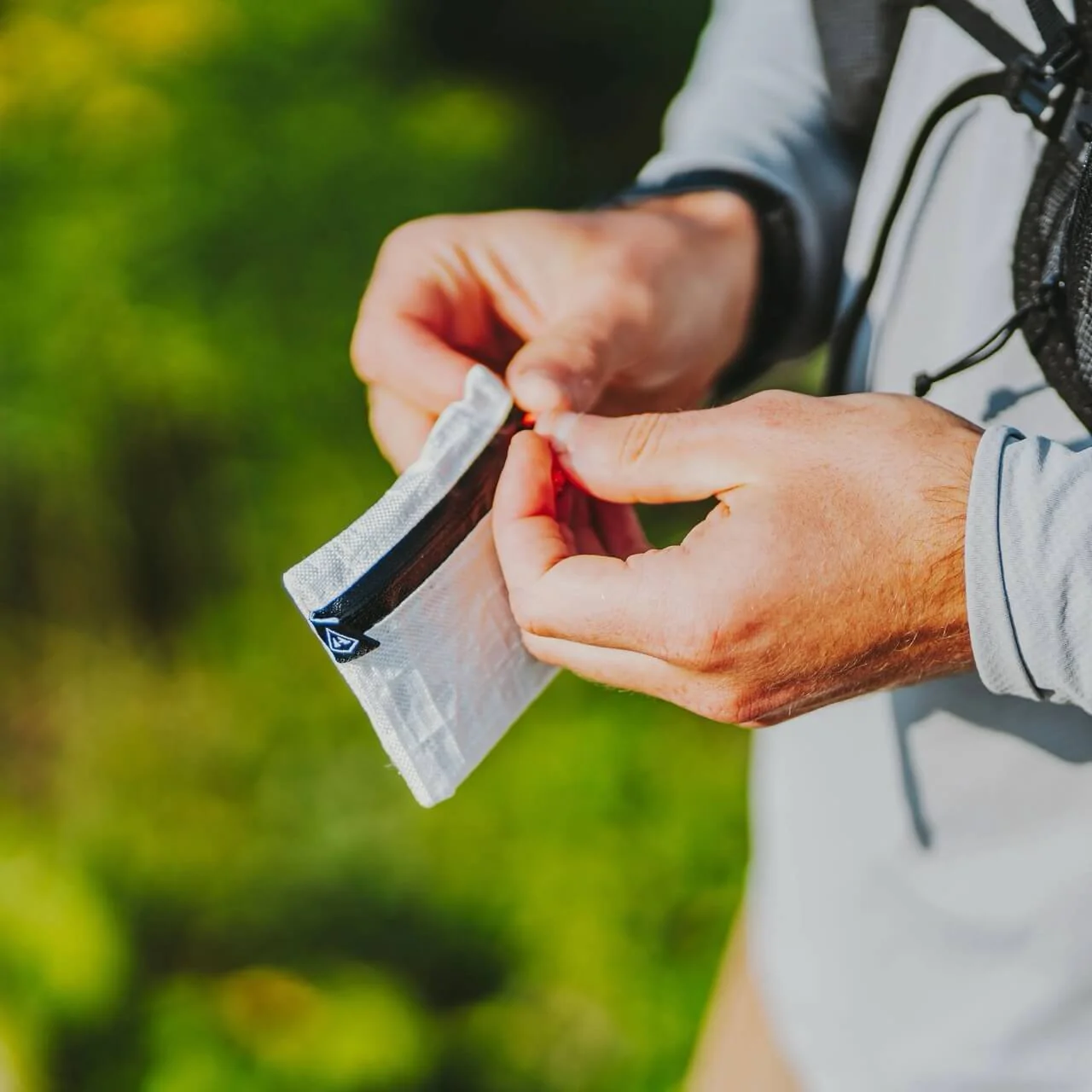Hyperlite Mountain Gear Trail Wallet - Image 4