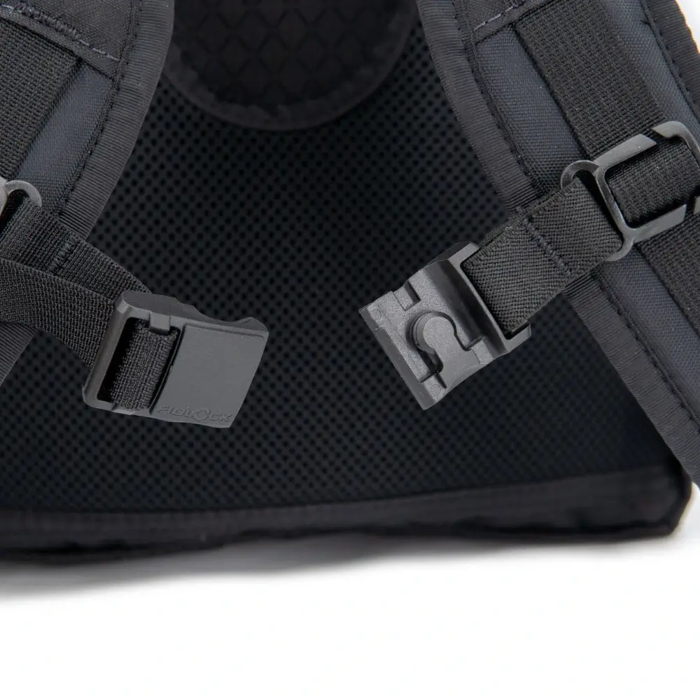 ULA Fidlock Magnetic Sternum Strap - Image 3