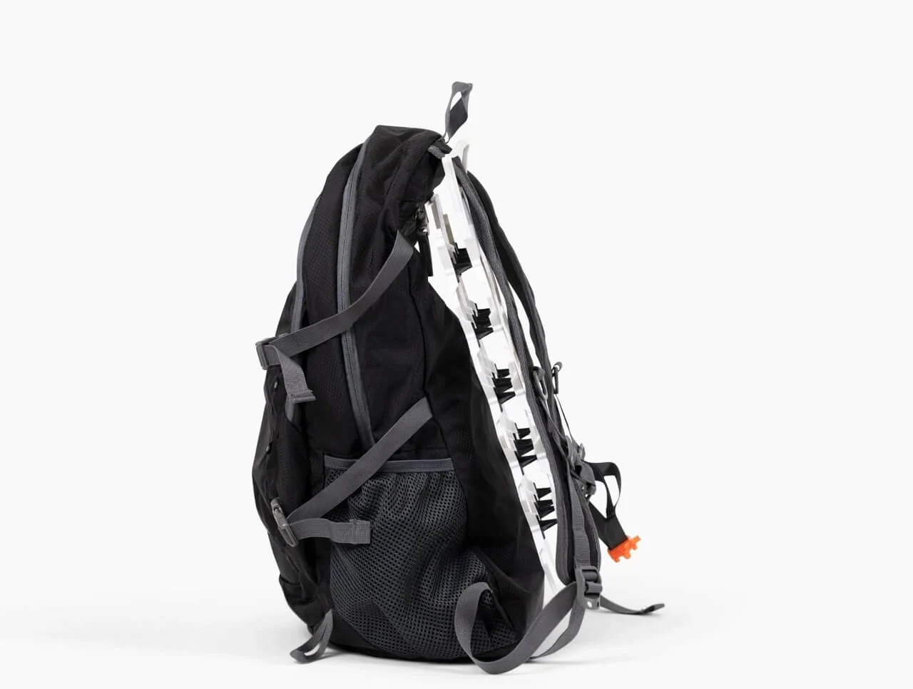 VAUCLUSE GEAR Ultralight Backpack Ventilation Frame & Sleeve - Image 4